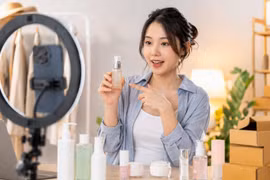 KOL Việt phản ứng ra sao khi Nghị định 87 chính thức có hiệu lực?