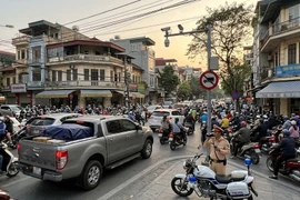 Xe bán tải sắp bị quản như xe tải: Hà Nội, TP.HCM thay đổi lớn