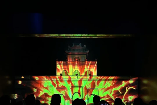 Ra mắt vở "Kinh đô Thăng Long" và không gian trải nghiệm số tại Hoàng Thành Thăng Long