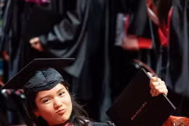 Con gái nghệ sĩ Trần Mạnh Tuấn tốt nghiệp xuất sắc trường Berklee 
