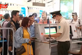 Hành khách không được dùng sạc dự phòng trên chuyến bay từ ngày 1/7| ATV ngày 25/6/2026