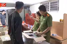 Hà Nội tăng cường chống buôn lậu và kinh doanh thuốc lá trái phép