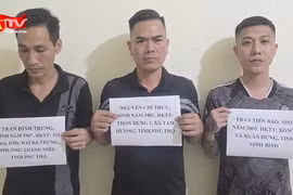 Bắt giữ nhóm đánh đập, ép nữ nhân viên karaoke nhắn tin đòi tiền gia đình 