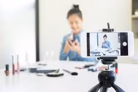 Tin Podcast ngày 23/6/2026: Từ 1-7, người livestream bán hàng phải xác thực danh tính