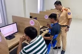 Tin Podcast ngày 12/6/2026: Đề xuất bỏ thi mô phỏng, tăng câu hỏi lý thuyết trong sát hạch lái xe