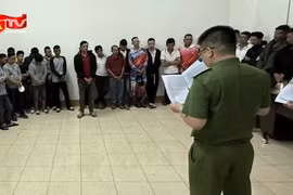 Triệt xóa sới bạc núp bóng câu cá thưởng tiền