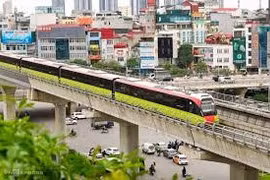 Tin podcast ngày 25/4/2026: Hà Nội miễn phí xe buýt, metro dịp nghỉ lễ 