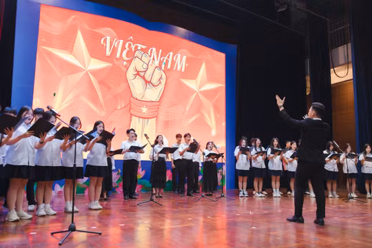 Khi văn học và nghệ thuật tạo nên “Điểm chạm của cảm xúc”