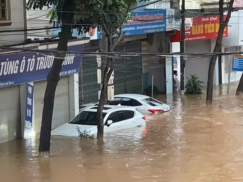 Mưa lũ trong tháng 7 khiến 11 người chết tại Sơn La Mưa lũ trong tháng 7 khiến 11 người chết tại Sơn La