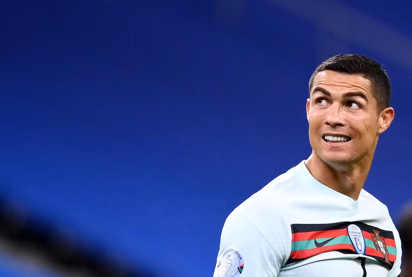 Chưa rõ Ronaldo nhiễm virus từ nguồn nào