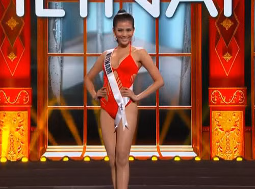 Trương Thị May tự tin diễn bikini tại bán kết Miss Universe 2013 ảnh 2