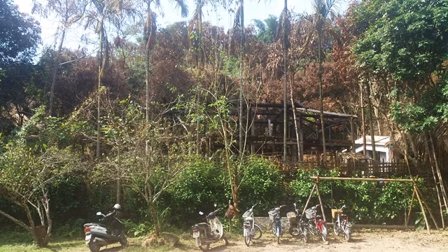 Đỏ hoen khóe mắt, tận nhìn nhà Lang người Mường sau cháy ảnh 14
