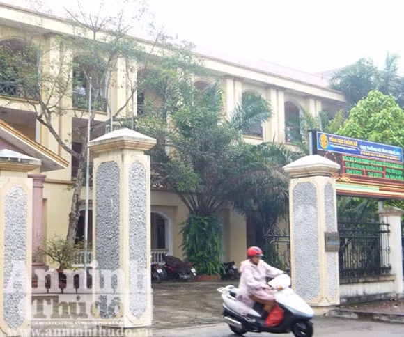 Đạo chích đột nhập cục Thống kê tỉnh Nghệ An, lấy hết tiền và vàng ảnh 1