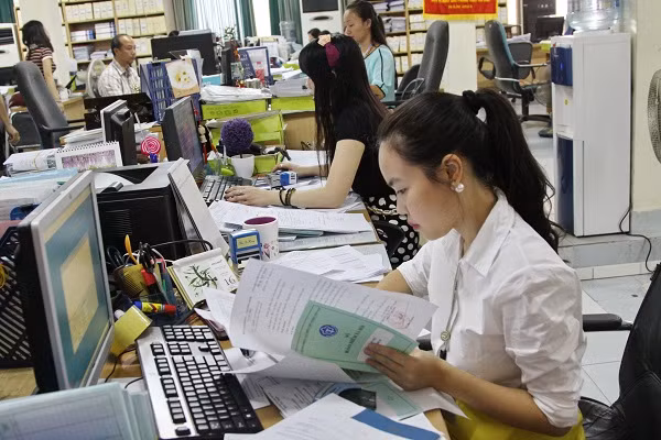 Số nợ bảo hiểm xã hội tăng trở lại do ảnh hưởng của dịch bệnh Covid-19 Số nợ bảo hiểm xã hội tăng trở lại do ảnh hưởng của dịch bệnh Covid-19