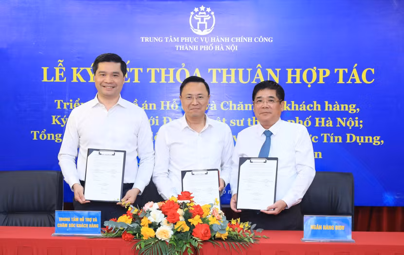 Trung tâm Phục vụ Hành chính công TP Hà Nội ký kết hợp tác với các tổ chức tín dụng, ngân hàng Trung tâm Phục vụ Hành chính công TP Hà Nội ký kết hợp tác với các tổ chức tín dụng, ngân hàng