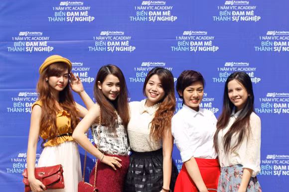 "Hot girl" Miss Teen cùng hội ngộ ảnh 5