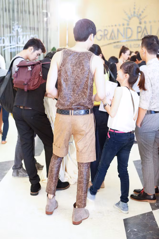Thí sinh Top model 2013 gây ấn tượng bằng đủ "chiêu" ảnh 27