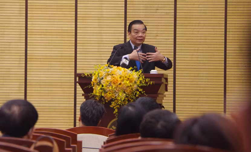 Chủ tịch Hà Nội đặt 2 yêu cầu "tốc độ, chất lượng" với công tác tham mưu trọng yếu ở văn phòng UBND TP Hà Nội Chủ tịch Hà Nội đặt 2 yêu cầu "tốc độ, chất lượng" với công tác tham mưu trọng yếu ở văn phòng UBND TP Hà Nội