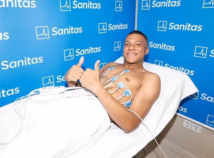 Mbappe kiểm tra y tế thành công tại Real