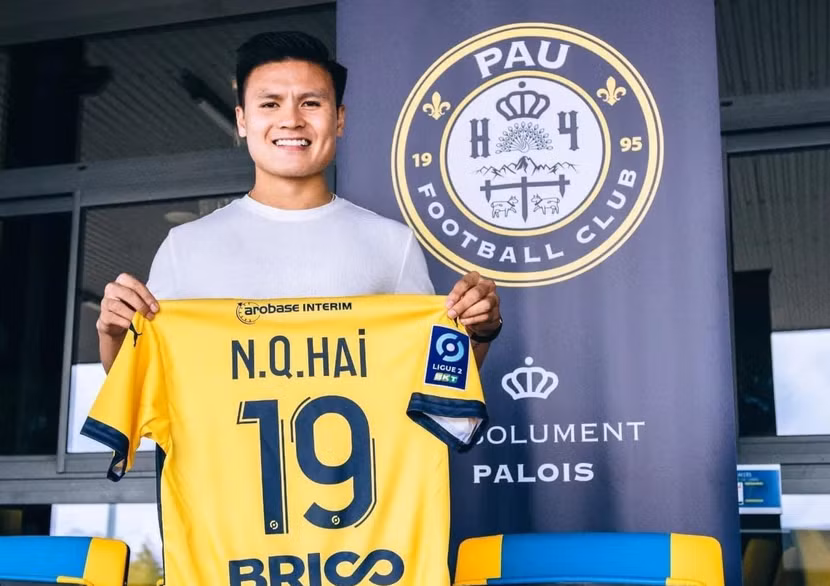 Quang Hải bắt đầu hành trình ở Pau FC Quang Hải bắt đầu hành trình ở Pau FC