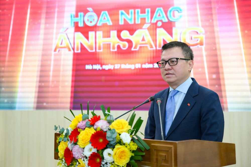hoa-nhac-anh-sang1.jpg