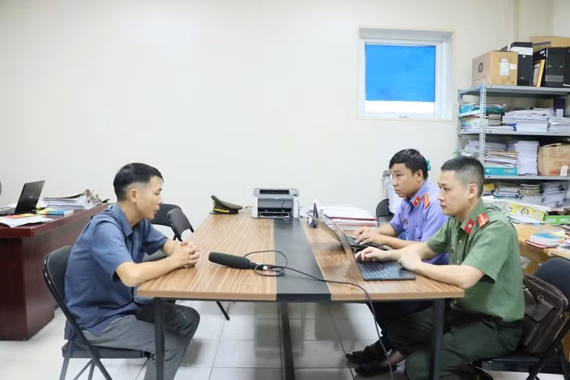 Cơ quan Công an lấy lời khai của Lê Đăng Liêu - Giám đốc Công ty Cổ phần Hathaco