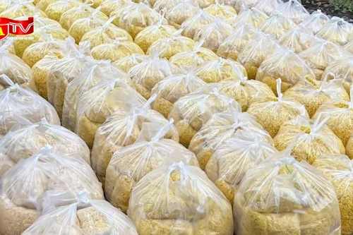 Cận cảnh hàng tấn riềng xay trộn hóa chất cấm, bán ra thị trường