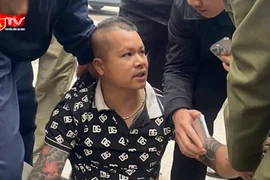 Cướp giật tại ngân hàng giữa ban ngày, thủ phạm bị tóm gọn sau vài phút