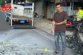 Xử lý nghiêm đối tượng đốt xe khi bị CSGT kiểm tra 