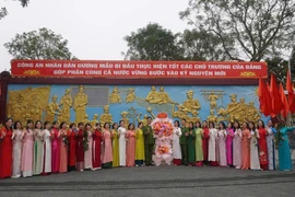 Tôn vinh những đóng góp thầm lặng của nữ cán bộ trong công tác cai nghiện