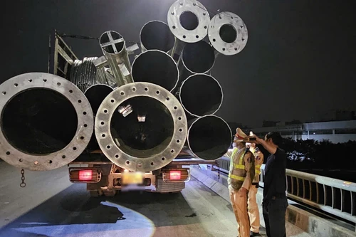 CSGT Hà Nội: Xử lý gần 1.200 xe tải vi phạm trong một tháng