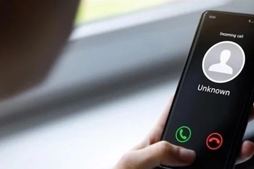 Nữ sinh mất 800 triệu đồng khi nghe cuộc gọi giả danh | ATV ngày 20/3/2026