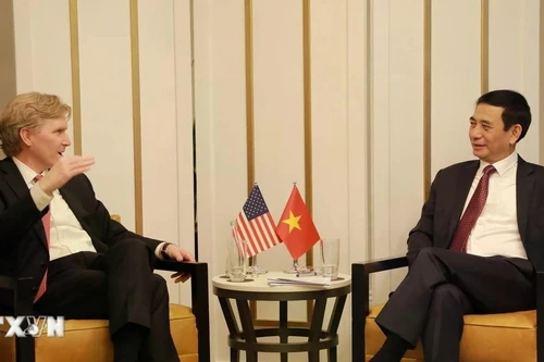 Đại tướng Phan Văn Giang tiếp Thứ trưởng thứ nhất Bộ Chiến tranh Hoa Kỳ