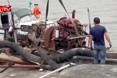 Phát hiện, xử lý tàu hút cát “không phép” trên sông Cầu 