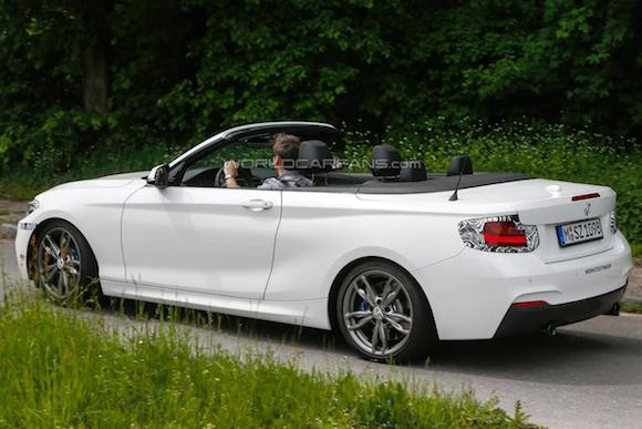 BMW 2-series mui trần lộ ảnh rõ nét ảnh 2