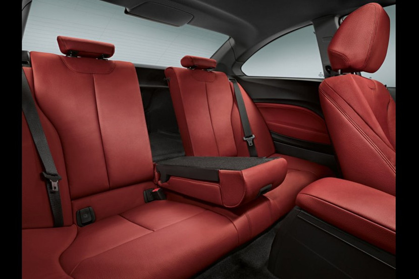 BMW M235i lộ ảnh ngay trước khi được giới thiệu ảnh 6