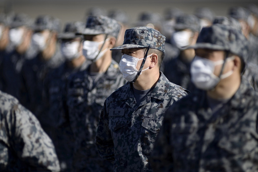 Ban tổ chức đã phải hủy kế hoạch trình diễn máy bay và sự kiện cũng không có khách mời.