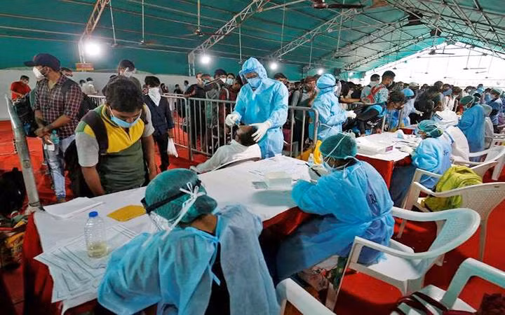 Theo kế hoạch của Bộ Y tế Ấn Độ, 300 triệu người sẽ được tiêm vaccine từ nay cho tới tháng 8.