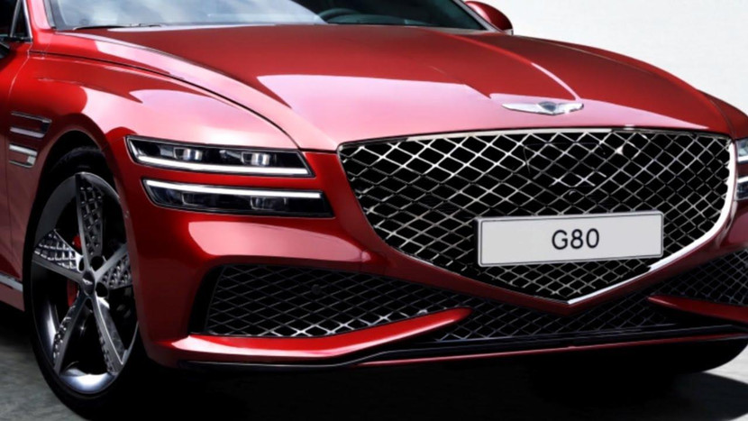 Động cơ của Genesis G80 Sport 2022 vẫn bao gồm 3 lựa chọn bắt đầu từ động cơ tăng áp 2.5L công suất 300 mã lực và mô-men xoắn 422 Nm; động cơ tăng áp kép V6 3.5L công suất 375 mã lực và mômen xoắn 530 Nm hoặc máy dầu diesel 2.2L sản sinh 208 mã lực cùng mômen xoắn 441 Nm. Cả 3 động cơ này đều ghép nối với hộp số tự động 8 cấp và dẫn động cầu sau hoặc dẫn động 4 bánh. Động cơ của Genesis G80 Sport 2022 vẫn bao gồm 3 lựa chọn bắt đầu từ động cơ tăng áp 2.5L công suất 300 mã lực và mô-men xoắn 422 Nm; động cơ tăng áp kép V6 3.5L công suất 375 mã lực và mômen xoắn 530 Nm hoặc máy dầu diesel 2.2L sản sinh 208 mã lực cùng mômen xoắn 441 Nm. Cả 3 động cơ này đều ghép nối với hộp số tự động 8 cấp và dẫn động cầu sau hoặc dẫn động 4 bánh.