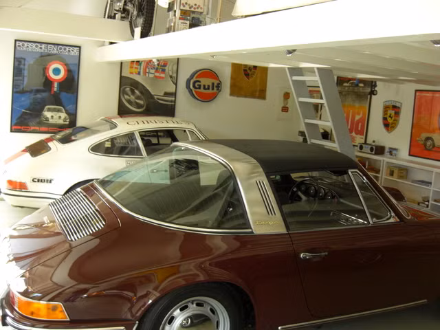 Quá trình xây dựng "bảo tàng Porsche" của một tín đồ xe Porsche ảnh 18