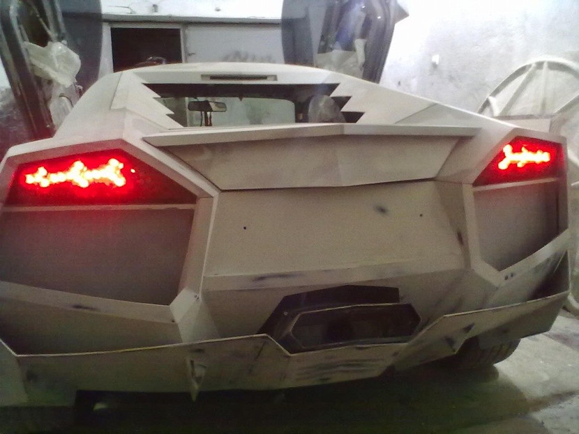 Mitsubishi biến hoá thành "siêu bò" Lamborghini ảnh 7