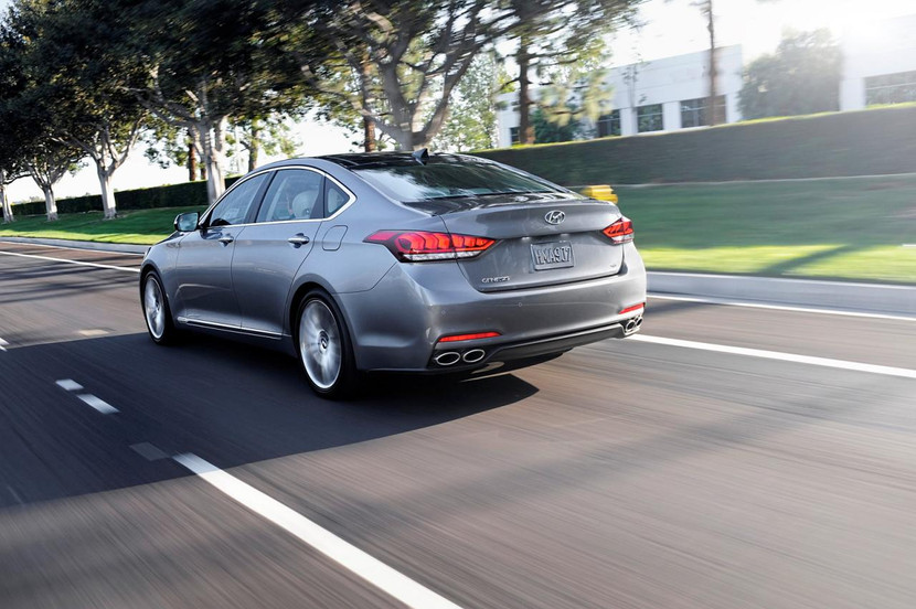 Hyundai Genesis 2015: Mạnh mẽ và hiện đại ảnh 8