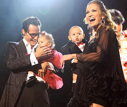 J.Lo bối rối khi gặp lại chồng cũ ảnh 3