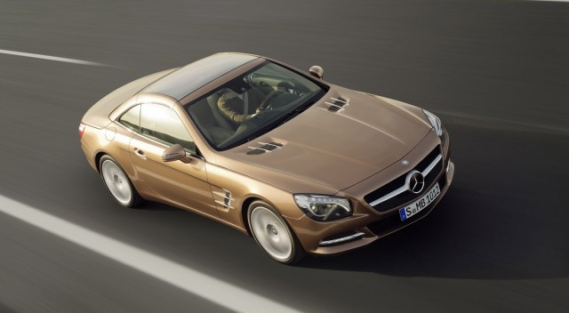 Mercedes-Benz SL550 sẽ có giá từ 106.375 USD ảnh 6