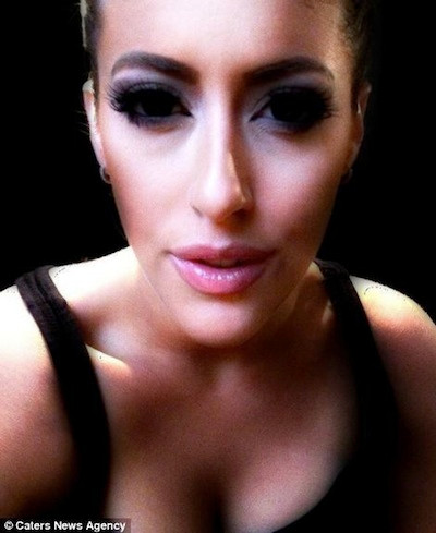 Tự biến thành các nhân vật nổi tiếng nhờ công nghệ son phấn ảnh 5