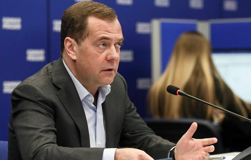 Ông Medvedev cho rằng, G8 là cơ chế làm việc không hiệu quả