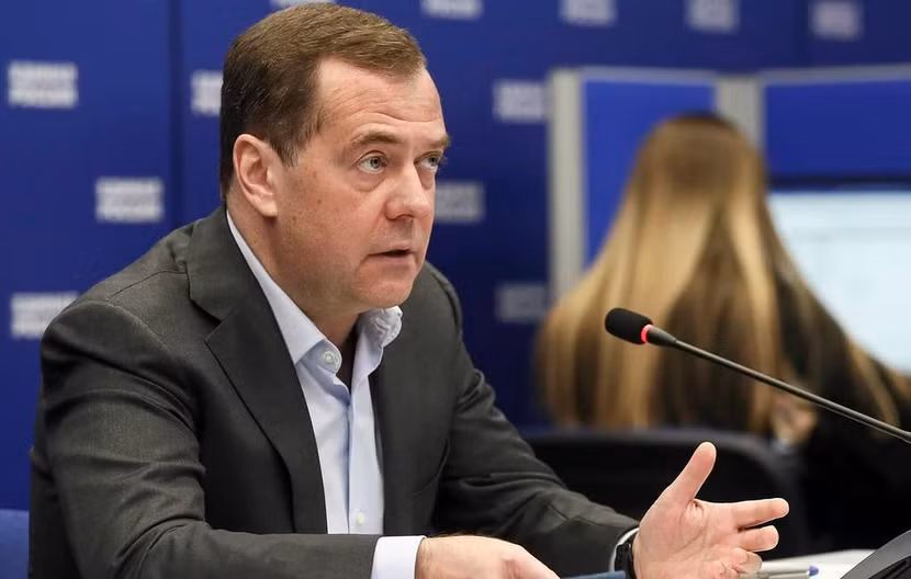 Ông Medvedev cho rằng, G8 là cơ chế làm việc không hiệu quả Ông Medvedev cho rằng, G8 là cơ chế làm việc không hiệu quả
