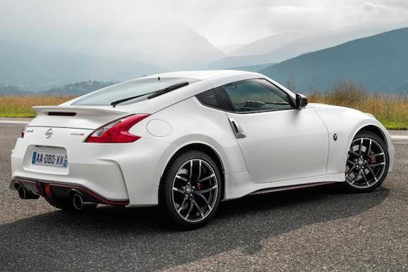 Nissan 370Z Nismo phiên bản 2015 xuất đầu lộ diện ảnh 4