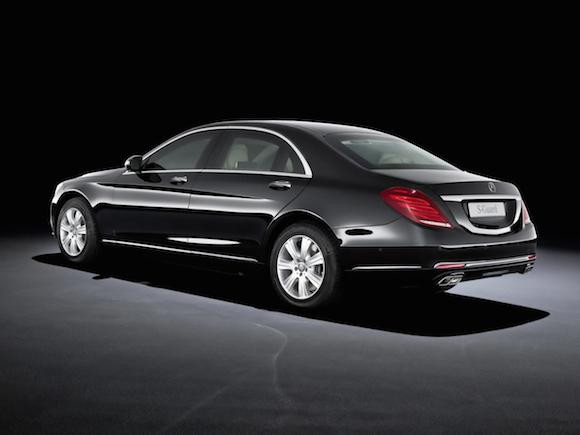 Mercedes-Benz trình làng "pháo đài di động" - S600 Guard ảnh 5