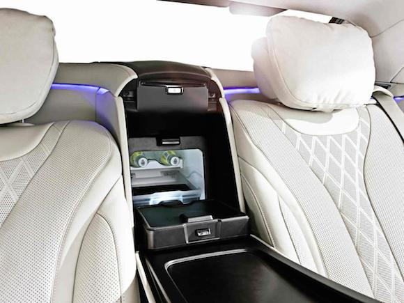 Mercedes-Benz trình làng "pháo đài di động" - S600 Guard ảnh 9